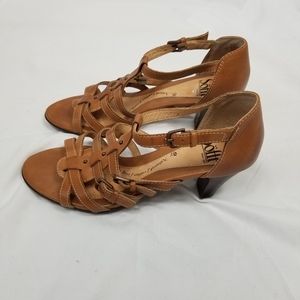 Sofft T-Strappy Brown Leather Sandals